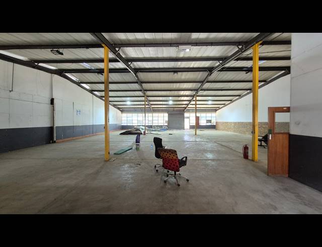505M² FACTORY TO LET IN BOKSBURG EAST